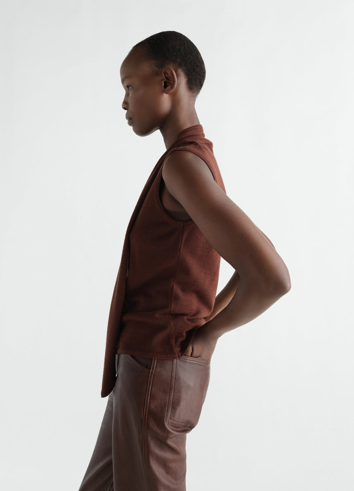 ASYMMETRICAL VEST IN MERINO BLEND