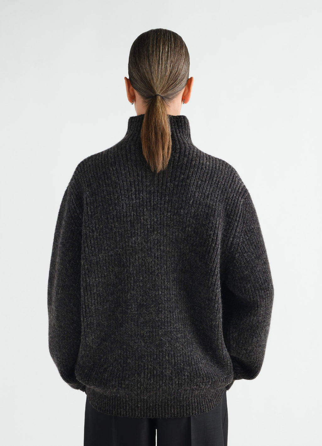 PULL À COL MONTANT EN LAINE DE YAK ET ALPAGA
