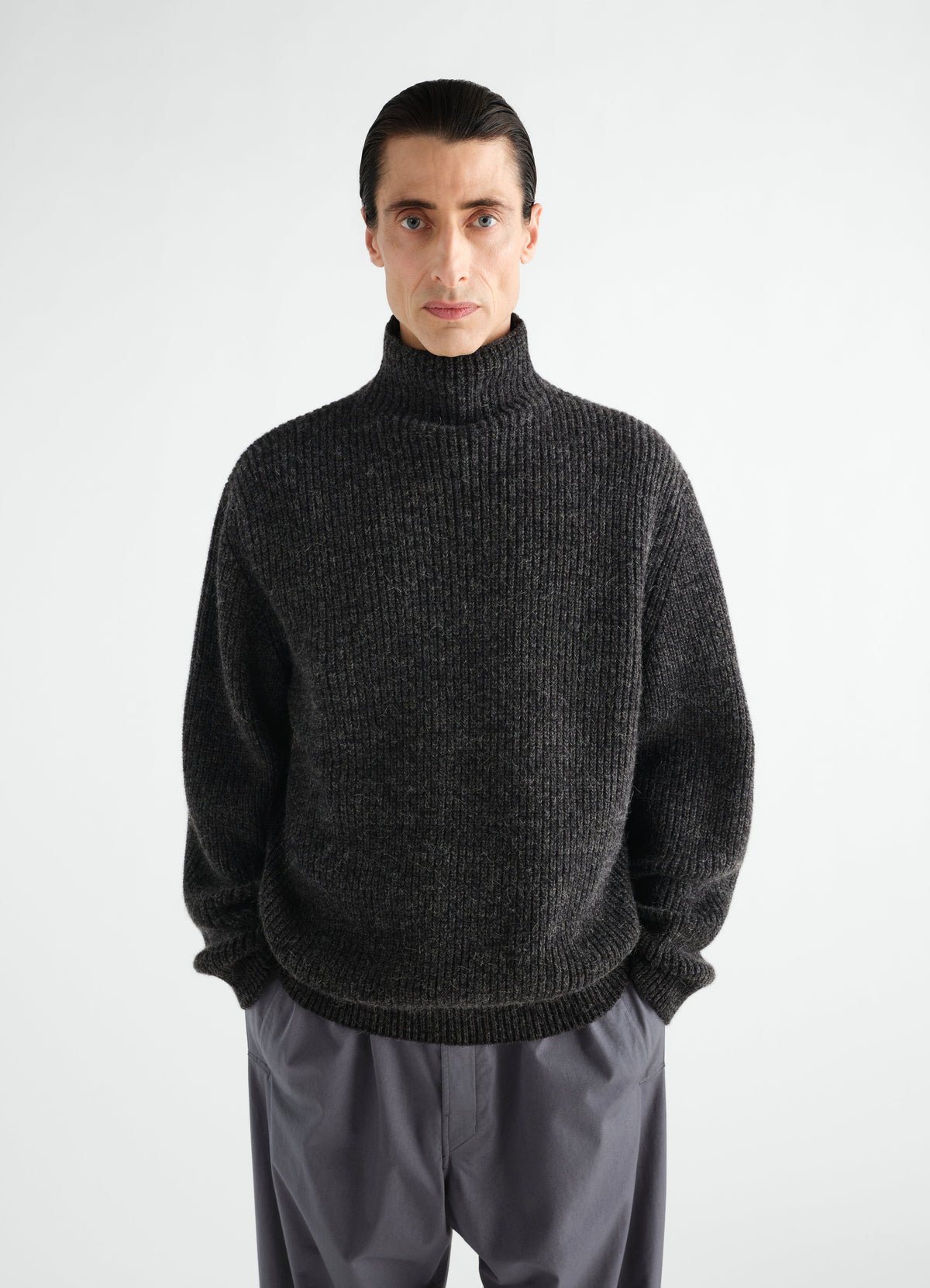 HIGH NECK SWEATER IN YAK ALPACA
