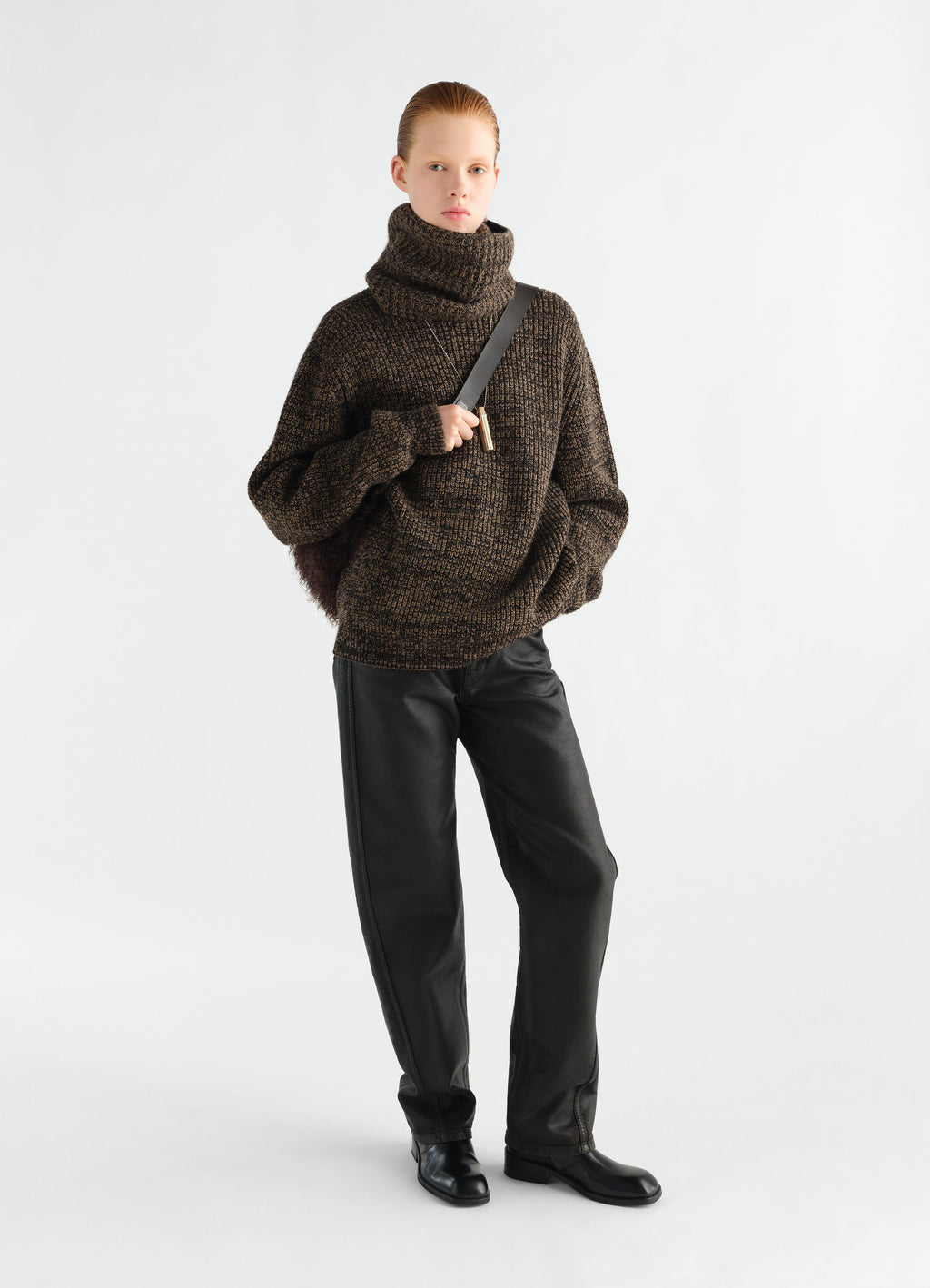 PULL À COL MONTANT EN LAINE DE YAK ET ALPAGA
