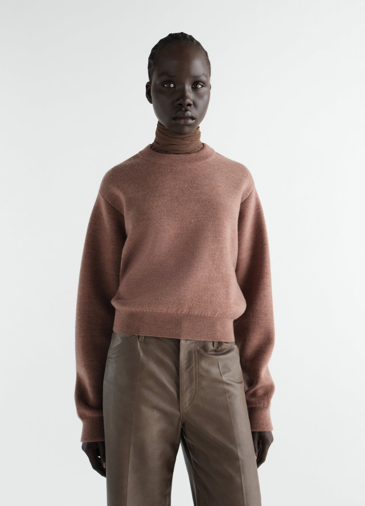 SHORT SWEATSHIRT IN FELTED MERINO WOOL