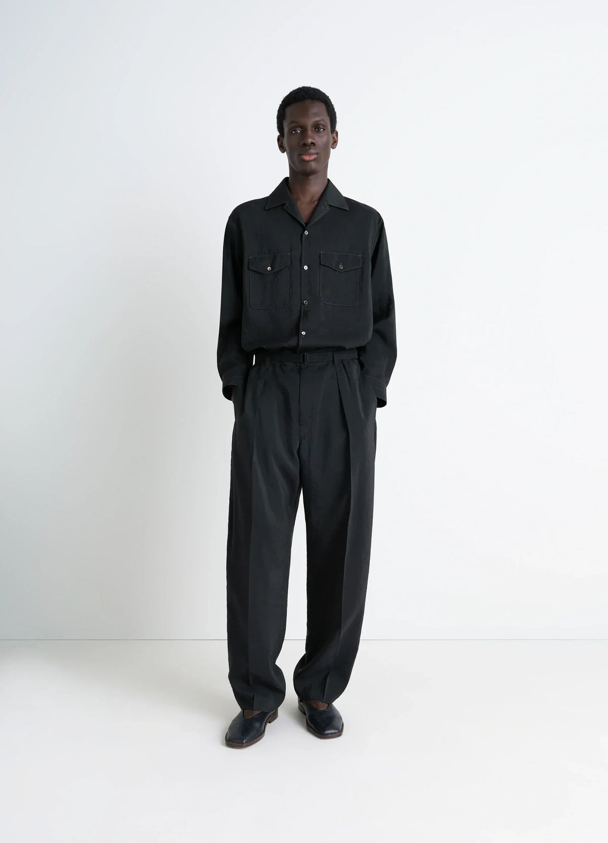 CHEMISE À COL CONVERTIBLE EN SOIE SÈCHE