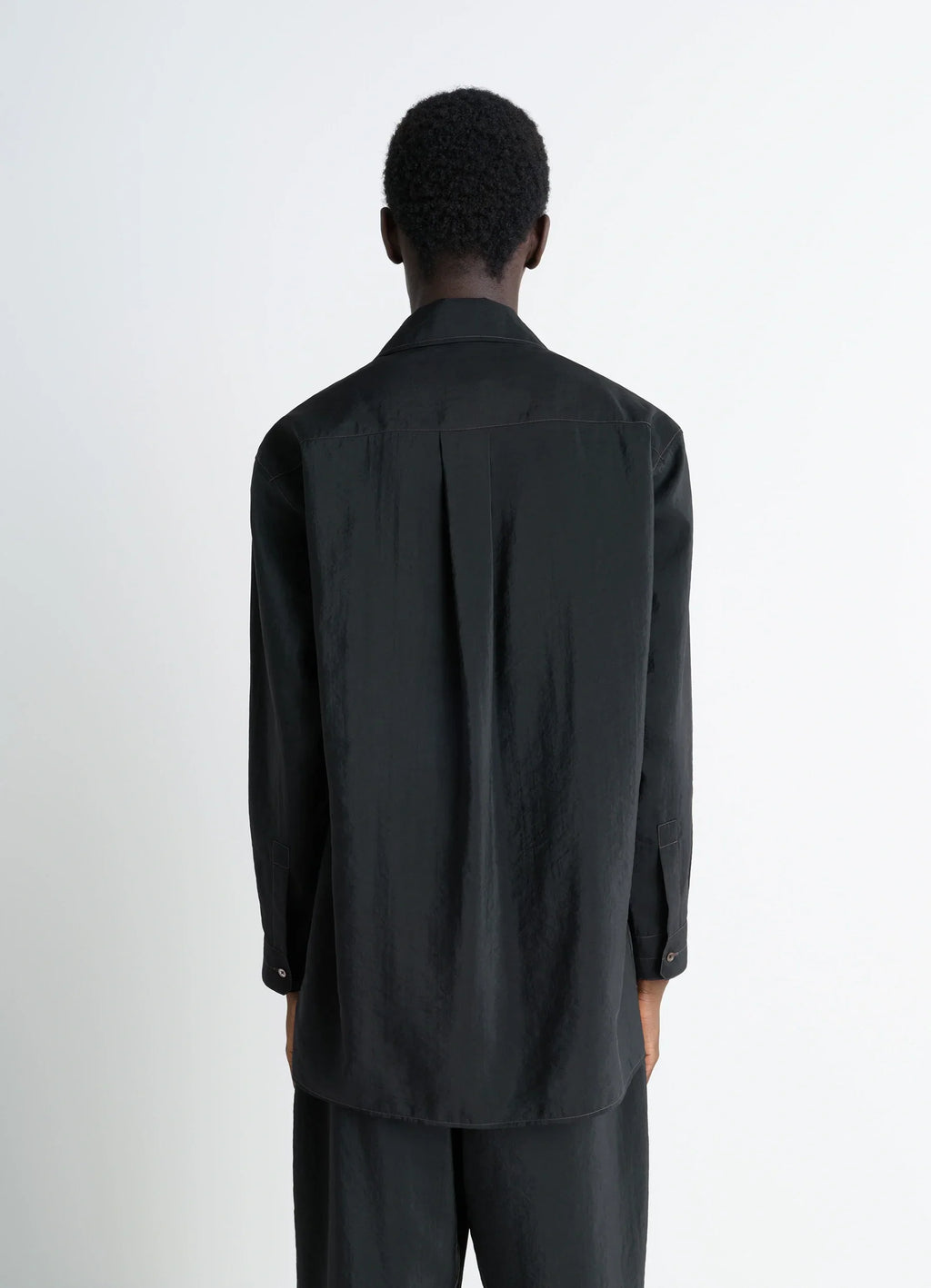 CONVERTIBLE COLLAR SHIRT IN DRY SILK