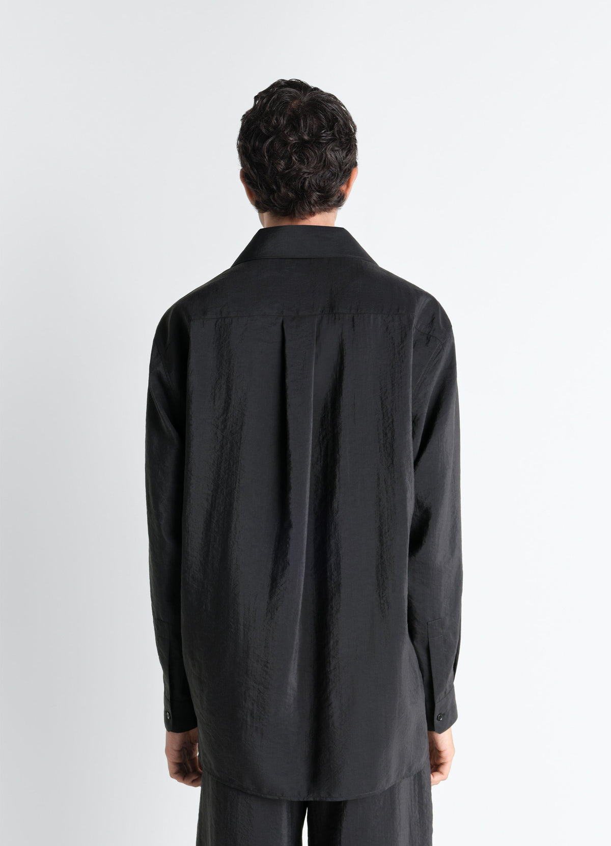 CHEMISE À COL CONVERTIBLE EN SOIE SÈCHE
