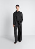 CHEMISE À COL CONVERTIBLE EN SOIE SÈCHE