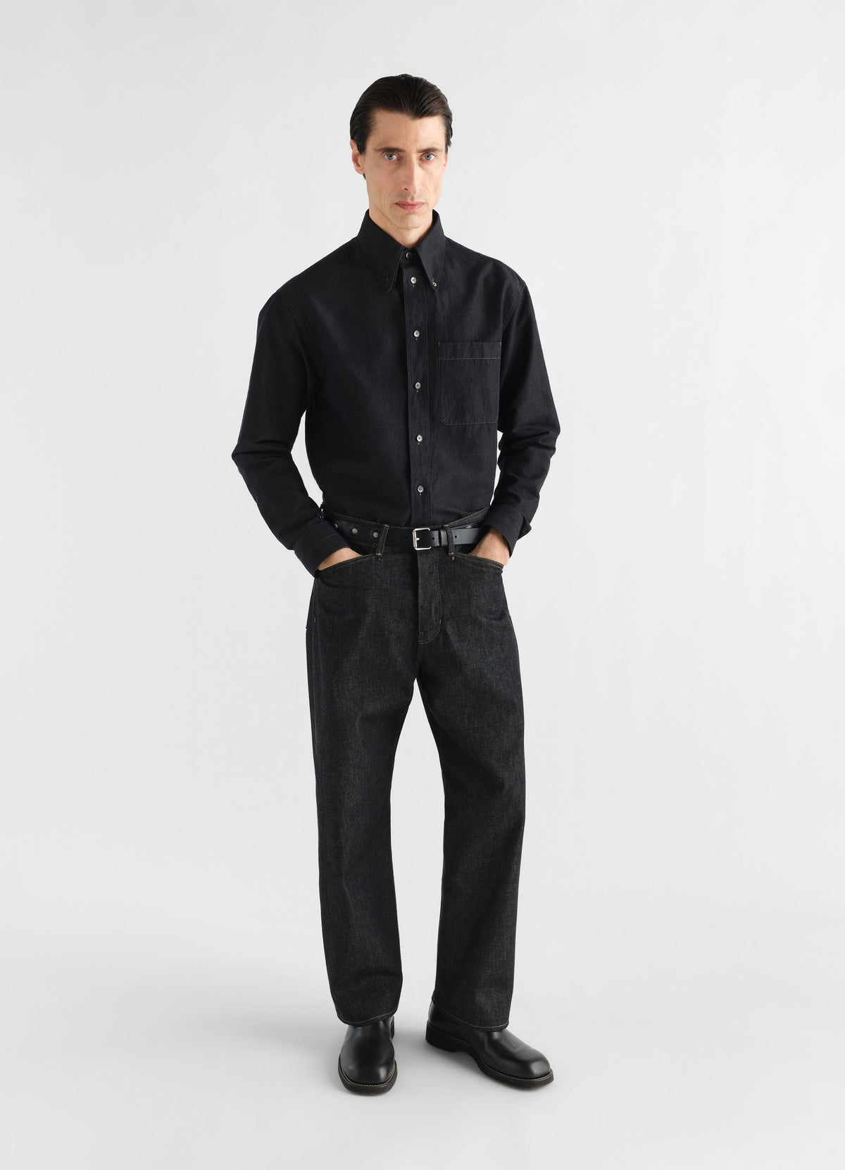 CHEMISE BOUTONNÉE EN CHAMBRAY DE COTON ET LIN