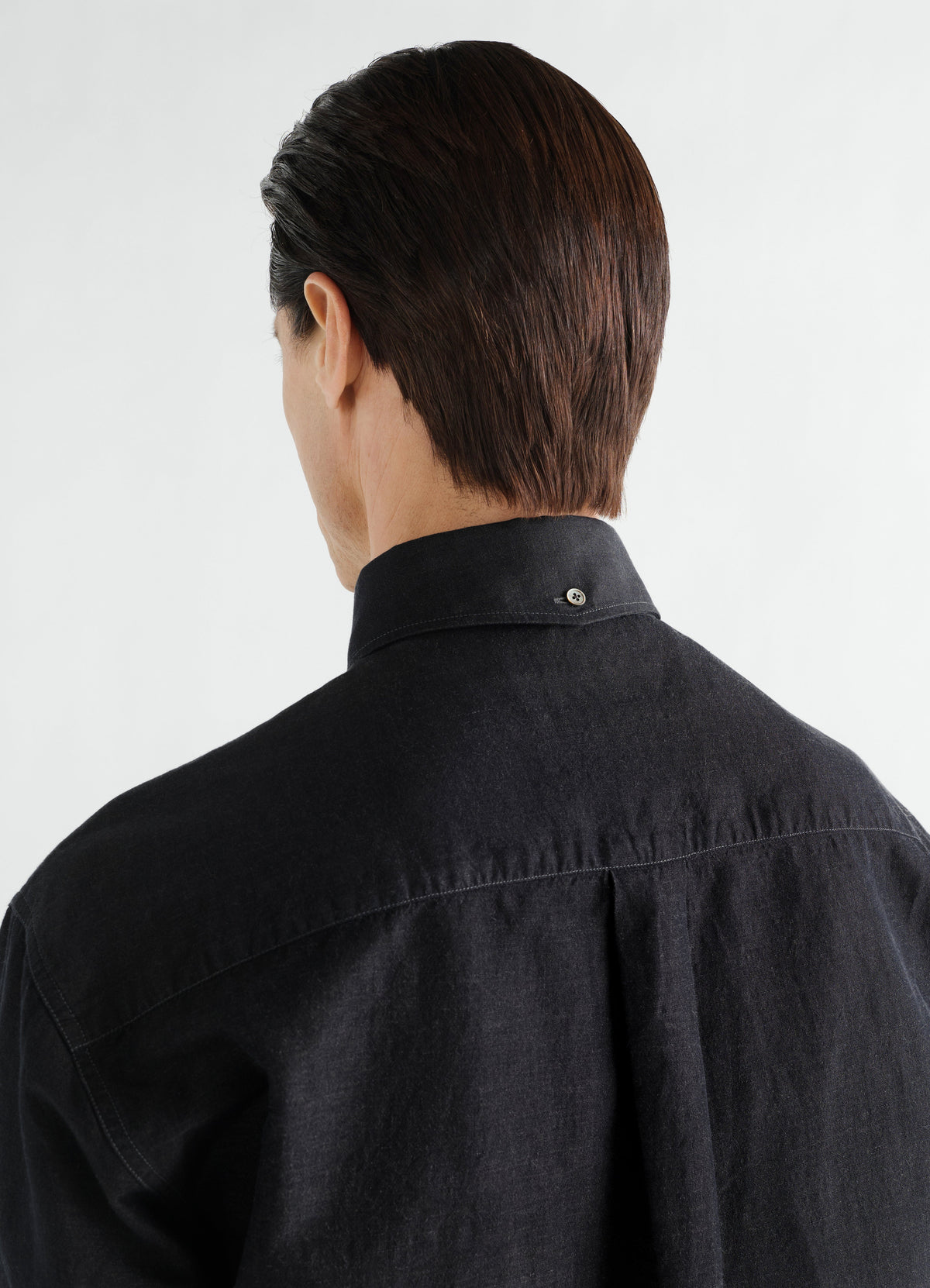 CHEMISE BOUTONNÉE EN CHAMBRAY DE COTON ET LIN