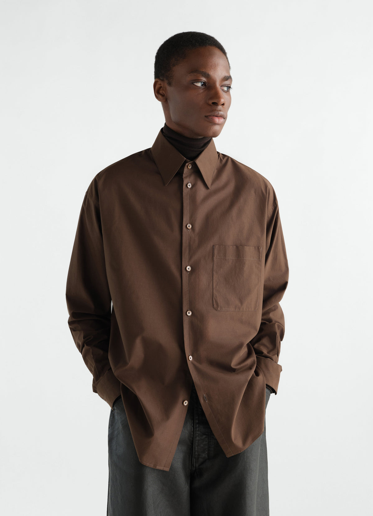CHEMISE CLASSIQUE EN COTON ET SOIE LAVÉS