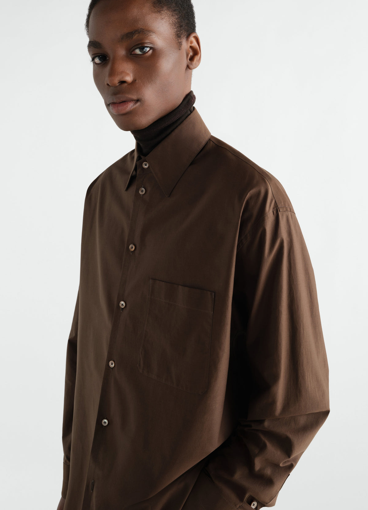 CHEMISE CLASSIQUE EN COTON ET SOIE LAVÉS