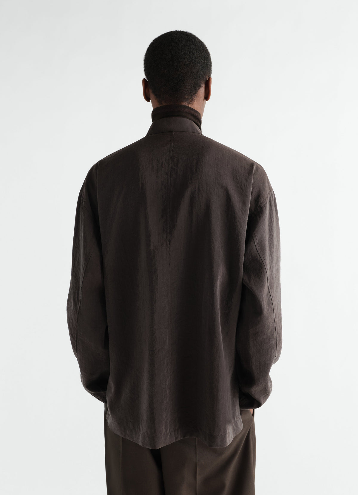 CHEMISE À COL EN V EN SOIE DRY