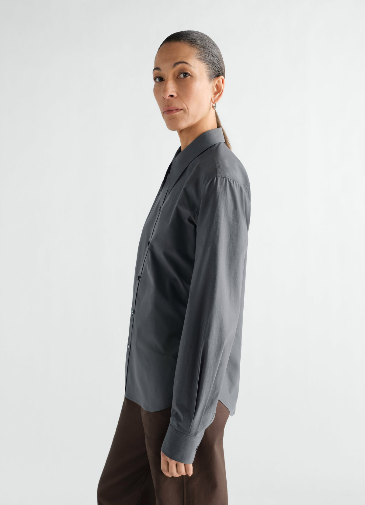 POINTED COLLAR SHIRT IN WASHED COTTON SILK
