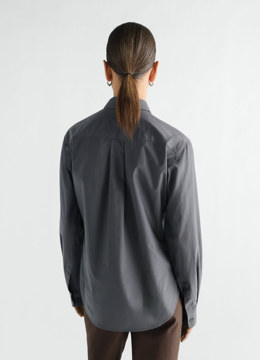 POINTED COLLAR SHIRT IN WASHED COTTON SILK