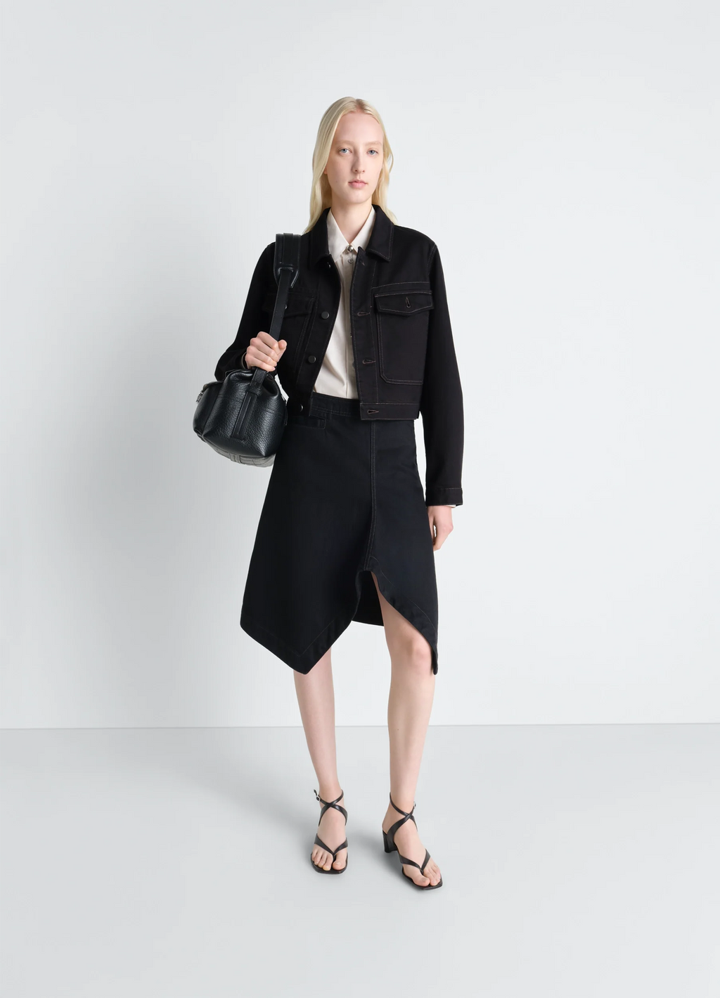 JUPE ASYMÉTRIQUE EN JEAN