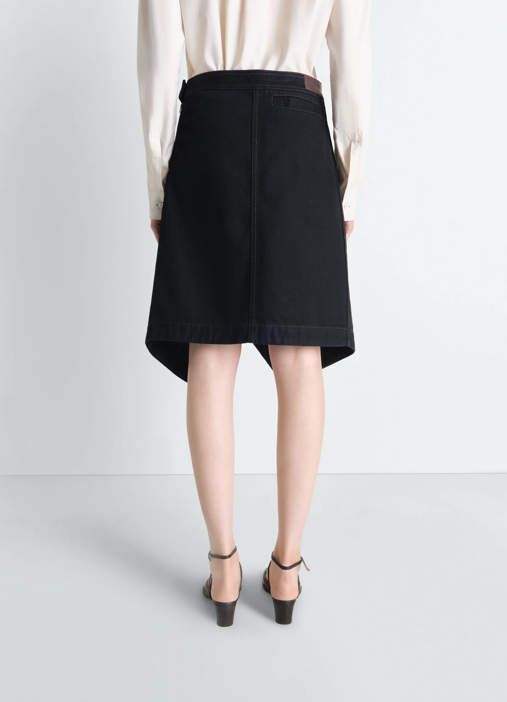JUPE ASYMÉTRIQUE EN JEAN