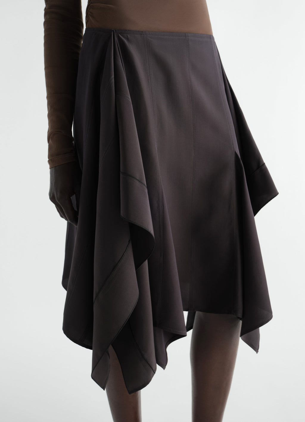 JUPE À PANNEAUX EN TOILE DE VISCOSE ET SOIE