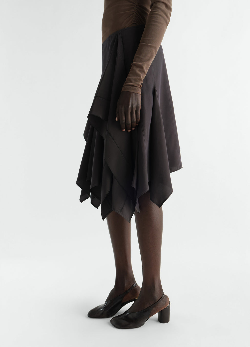 JUPE À PANNEAUX EN TOILE DE VISCOSE ET SOIE