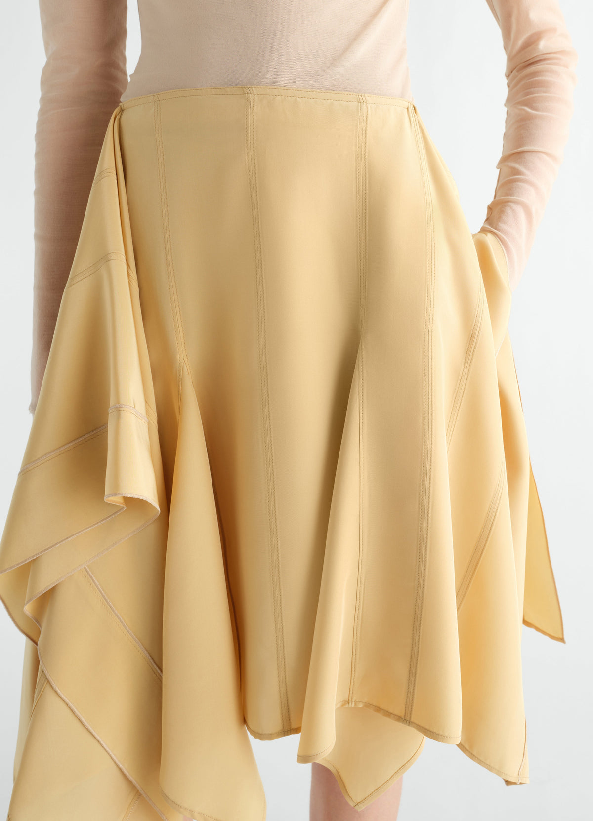 JUPE À PANNEAUX EN TOILE DE VISCOSE ET SOIE