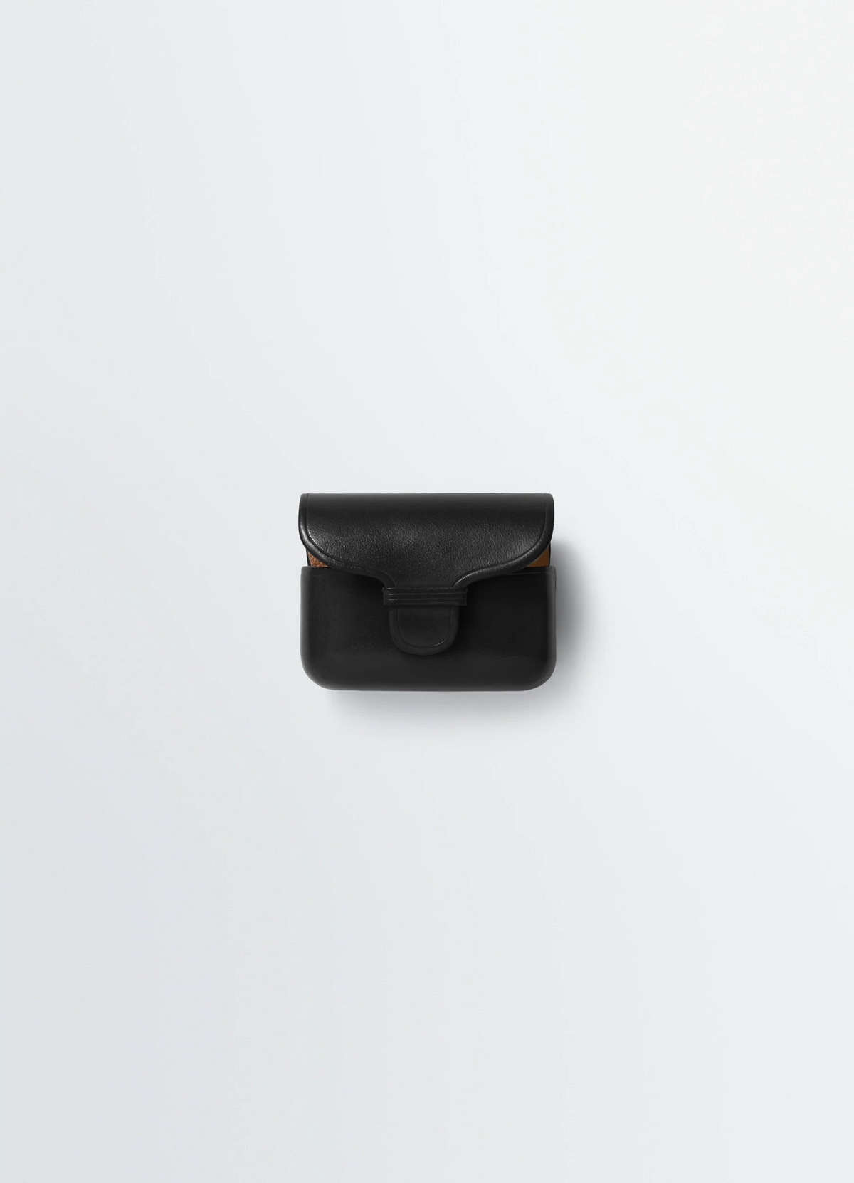 IL BUSSETTO FOR LEMAIRE AIRPODS PRO 2 CASE IN VEGETABLE LEATHER