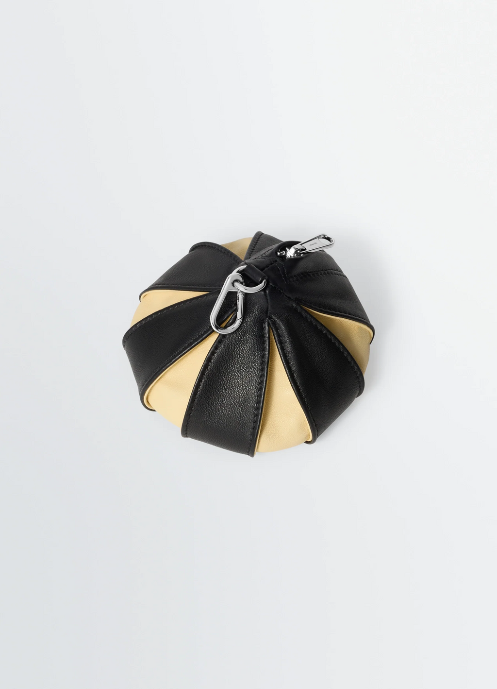 CHARM DE SAC BALLOON EN CUIR D'AGNEAU NAPPA