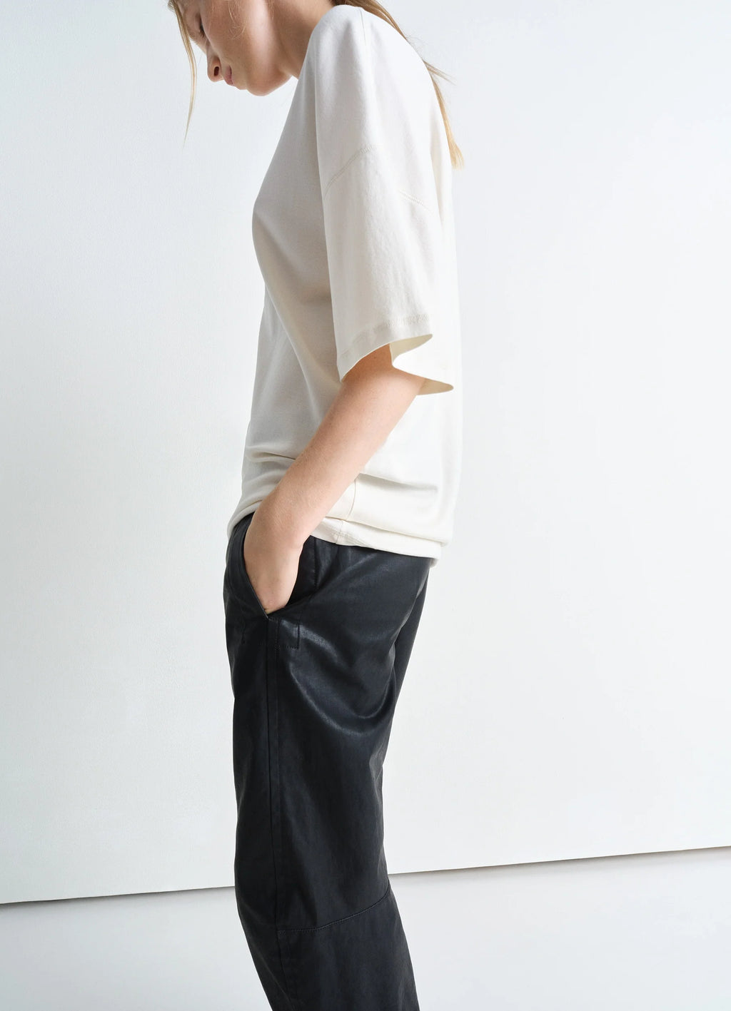 RIB COLLAR T-SHIRT IN RIB JERSEY