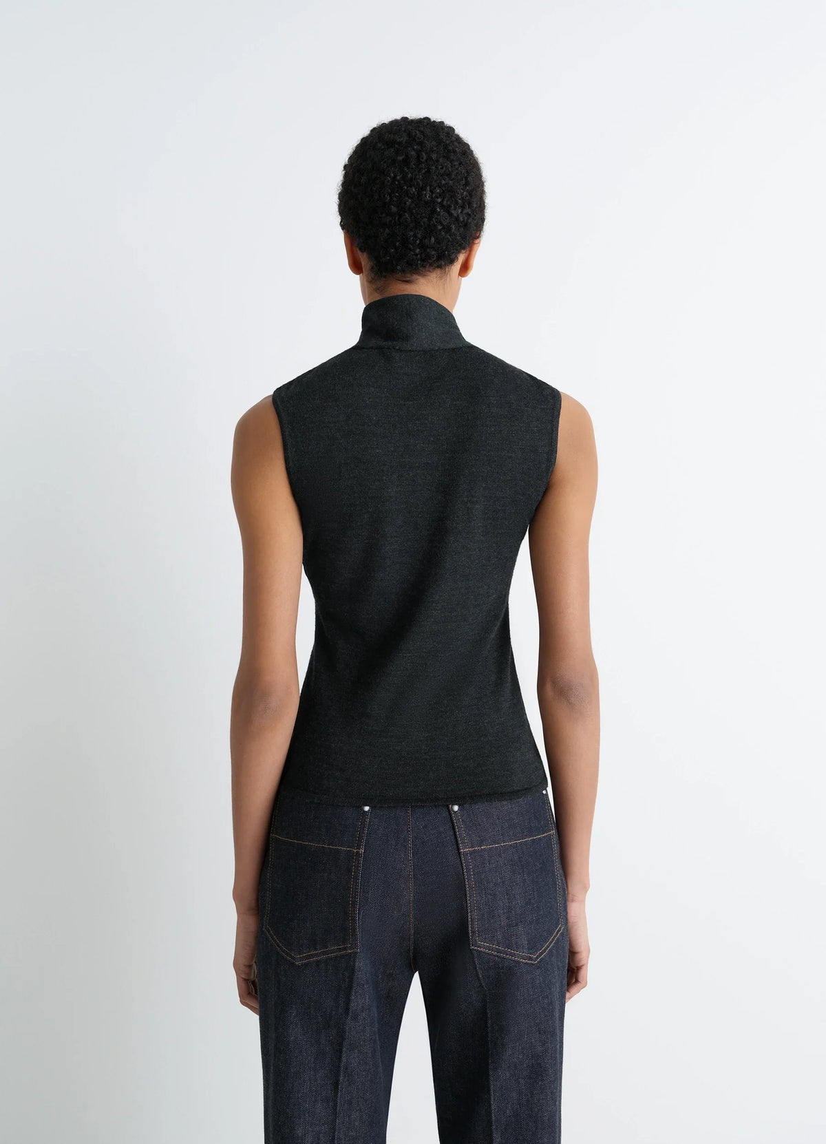 ASYMMETRICAL SLEEVELESS CARDIGAN IN MERINO BLEND