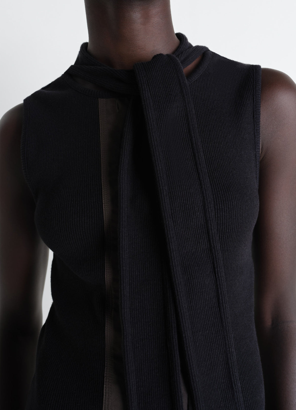 ASYMMETRICAL FITTED TOP IN COTTON LINEN RIB JERSEY