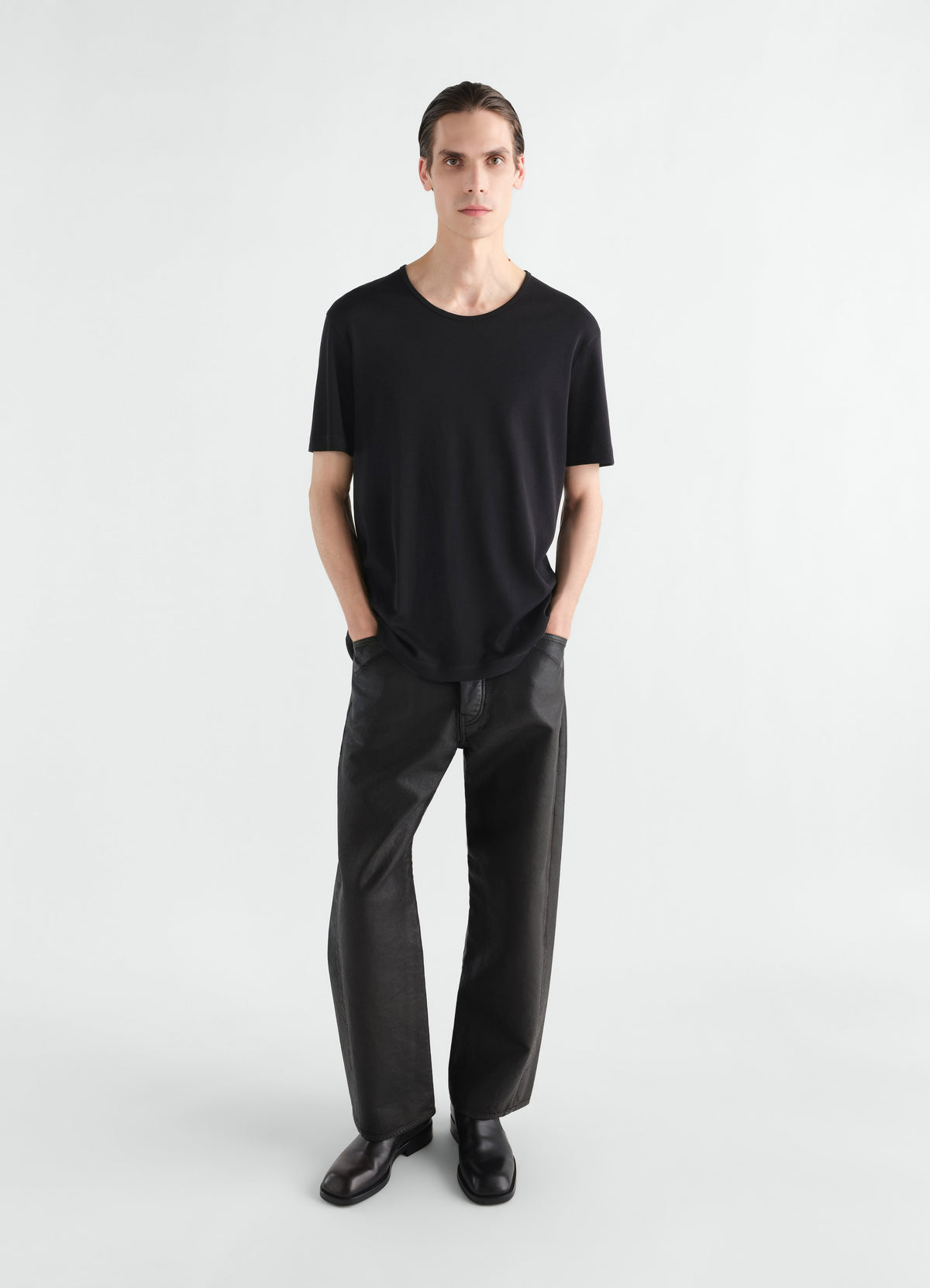 U-NECK TEE IN RIB JERSEY