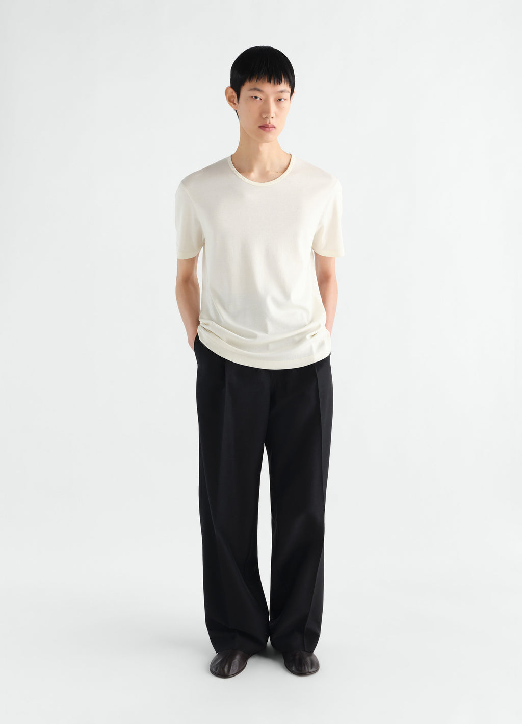 U-NECK TEE IN RIB JERSEY